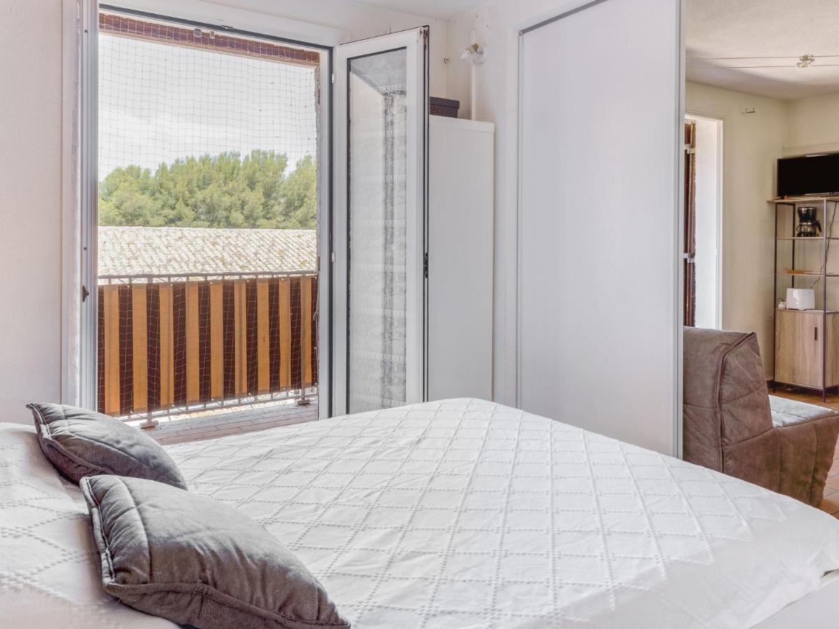 Apartment Les Aigues Marines-62 By Interhome Saint-Cyr-sur-Mer Exterior photo